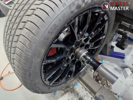 신차휠도색 BMW X5 플러그인 하이브리드 50E 915M 21\
