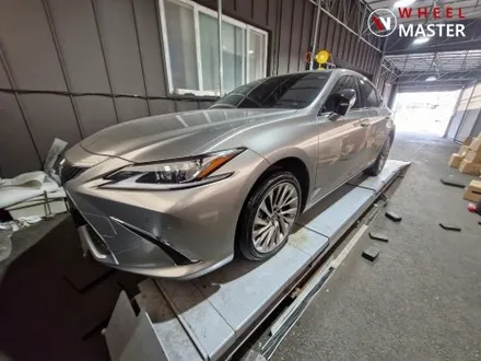 렉서스 ES300H 18\