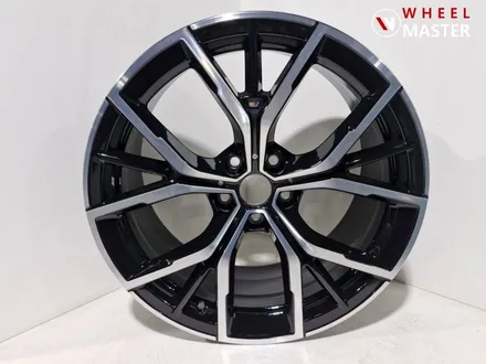 BMW G30 530I 845M 19\