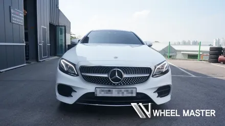 벤츠 e220d 휠 쿠페 19인치 휠 검정유광 휠도색 / 파주,일산