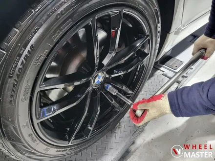 BMW G30 520D 662M 경계석 부딪힘 사고로 인한 휠파손으로 휠교체 / BMW 중고휠교체 / 파주,일산
