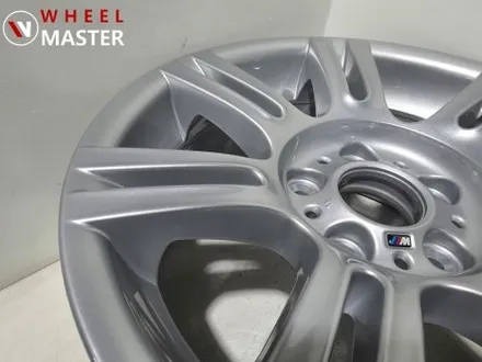 BMW E90 320I STYLE 164M 17\