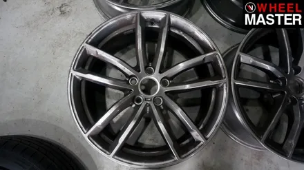 [휠마스터]주차기스가 심하게 생긴 휠을 새로 휠복원 된 휠로 교체한 BMW 530i / 일산 휠복원 / 파주,일산