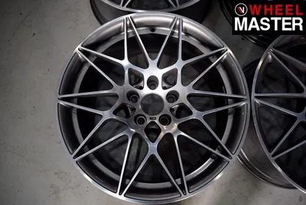 [휠마스터] 다이아몬드 컷팅휠을 검정유광으로 휠도색한 BMW M3 / 일산 휠도색 / 파주,일산