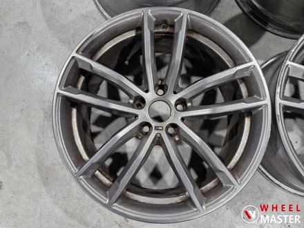 BMW G30 520D 662M 경계석 부딪힘 사고로 인한 휠파손으로 휠교체 / BMW 중고휠교체 / 파주,일산
