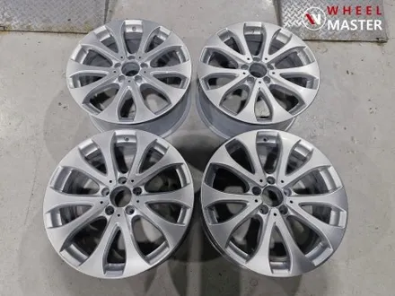 벤츠 W213 E300 익스클루시브 18\