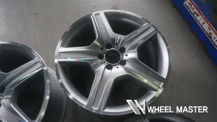 벤츠 휠 긁힘 기스 S500 AMG 휠 휠도색 작업 후 다이아커팅 휠복원 휠마스터 / 파주,일산
