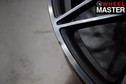 [휠마스터] 다이아몬드 컷팅휠을 검정유광으로 휠도색한 BMW M3 / 일산 휠도색 / 파주,일산