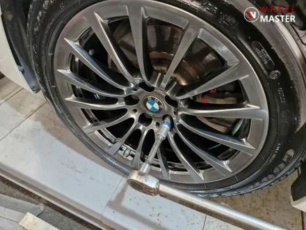 고스트크롬 휠도색/BMW 520D 럭셔리 18\