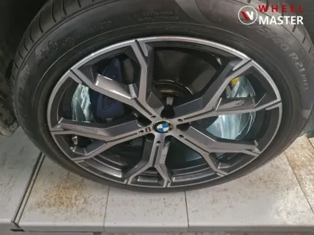 파주 휠마스터 BMW X5 741M 21\