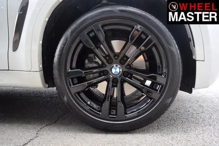 [휠마스터] 다이아몬드컷팅휠을 검정유광 컬러로 휠도색한 BMW X6 / 일산 휠도색 / 파주,일산