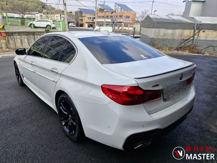 BMW G30 520D 662M 경계석 부딪힘 사고로 인한 휠파손으로 휠교체 / BMW 중고휠교체 / 파주,일산