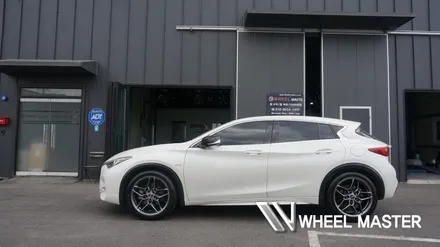 인피니티 Q30 휠 19인치 고스트크롬 휠도색 / 파주,일산