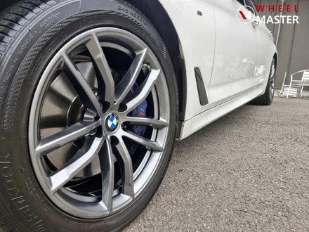 BMW G30 530I 662M 18\