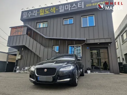재규어 XF 19\