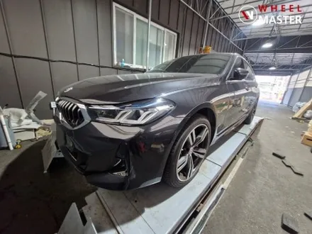 BMW 6GT 630I  648M 20\