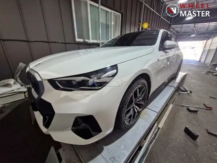 BMW G60 520I 936M 19\