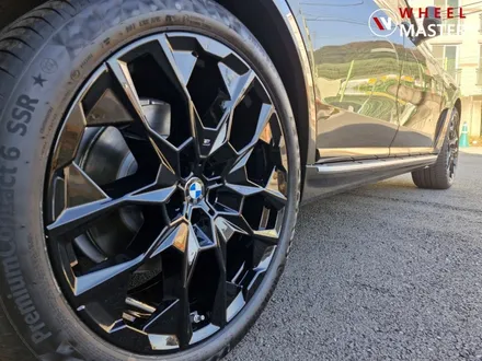 BMW 신차 휠도색 X7 M40I 913M 22\