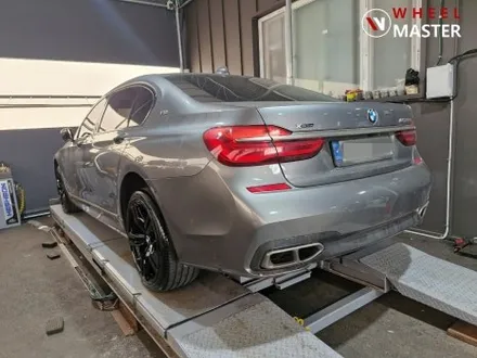 BMW G02  760LI 648M 20\