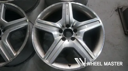 벤츠 휠 긁힘 기스 S500 AMG 휠 휠도색 작업 후 다이아커팅 휠복원 휠마스터 / 파주,일산