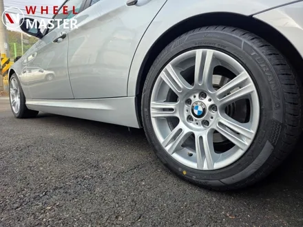 BMW E90 320I STYLE 164M 17\
