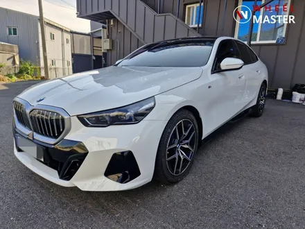 BMW G60 520I 936M 19\