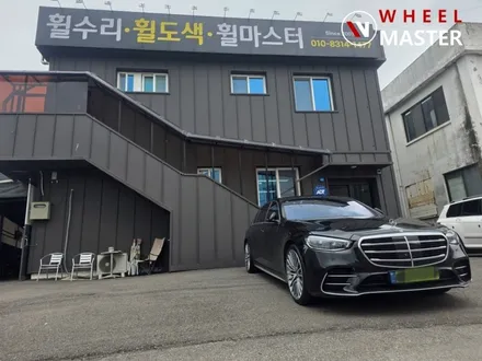 벤츠 W223 S500 21\