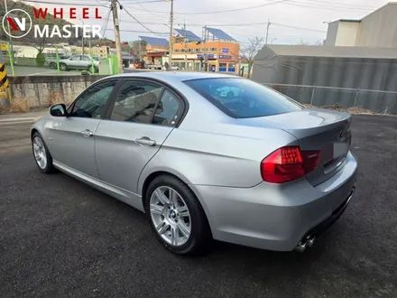 BMW E90 320I STYLE 164M 17\