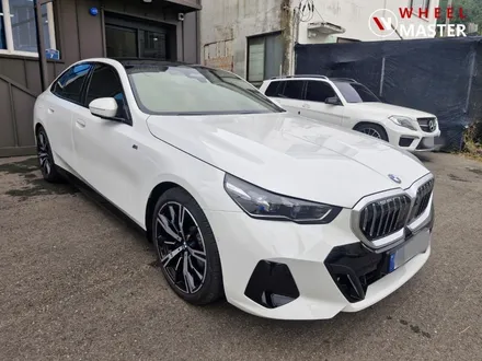 BMW 신형 G60 530I 938M 20\