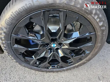 BMW 신차 휠도색 X7 M40I 913M 22\