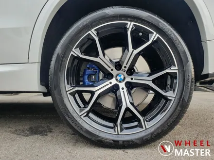 [휠마스터] BMW G05 X5 XDRIVE 45E 플러그인 하이브리드 M스포츠 차량 21인치 블랙폴리쉬 다이아컷팅 작업 /  BMW 휠수리 / 파주,일산