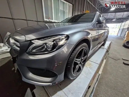 벤츠 C250D 18\