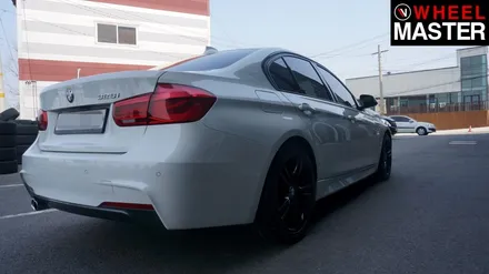 흰색차량에 검정유광 휠도색을 통해 포인트를 준 BMW328i / 일산휠도색 / 파주,일산