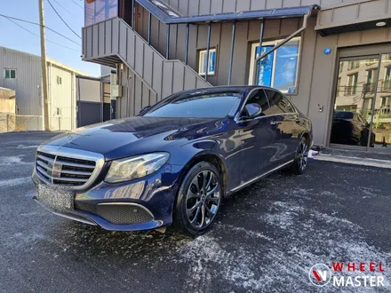 E300 익스클루시브휠 심각한 주차기스 제거후 고스트크롬 휠도색 / 벤츠 휠도색 / 파주,일산,고양,김포,의정부,동두천
