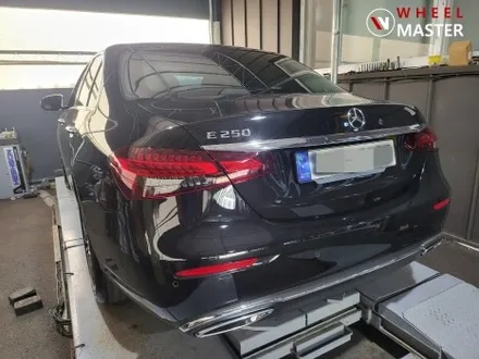 벤츠 e250 익스클루시브 마차휠 18인치 블랙폴리쉬 커스텀작업 / 파주,일산