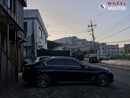 BMW G30 530I 845M 19\