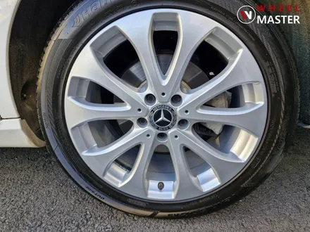 벤츠 W213 E300 익스클루시브 18\