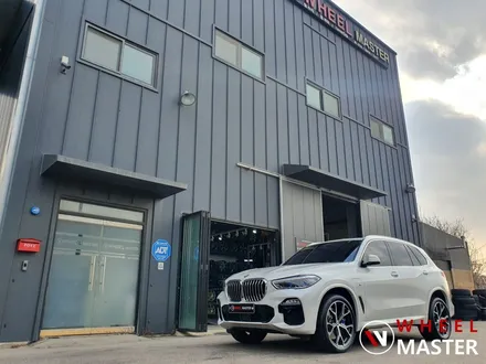 [휠마스터] BMW G05 X5 XDRIVE 45E 플러그인 하이브리드 M스포츠 차량 21인치 블랙폴리쉬 다이아컷팅 작업 /  BMW 휠수리 / 파주,일산