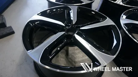 아우디a7 휠 55tdi 20인치 블랙폴리쉬 휠 도색 투톤 컷팅 휠복원 / 파주,일산