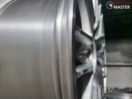 벤츠 휠도색 / 벤츠 C63AMG 잘못된 휠복원 완전박리후 검정유광 휠도색 / 파주,일산
