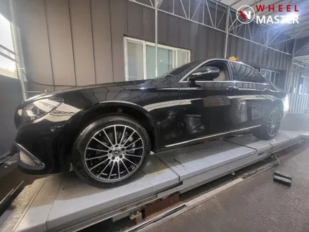 벤츠 e250 익스클루시브 마차휠 18인치 블랙폴리쉬 커스텀작업 / 파주,일산