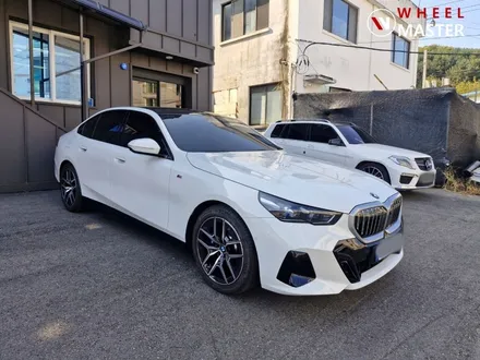 BMW G60 520I 936M 19\