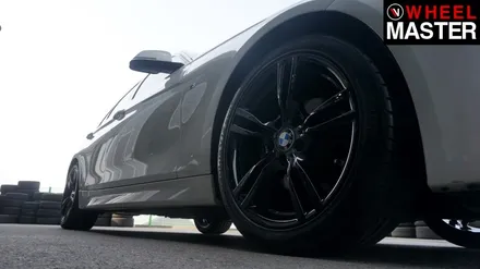 흰색차량에 검정유광 휠도색을 통해 포인트를 준 BMW328i / 일산휠도색 / 파주,일산