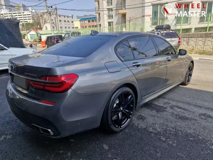 BMW G02  760LI 648M 20\