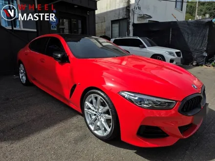 BMW M850I 895M 20인치 포트홀 사고로인한 휠교체 및 하이퍼실버 분체도장 / 파주,일산