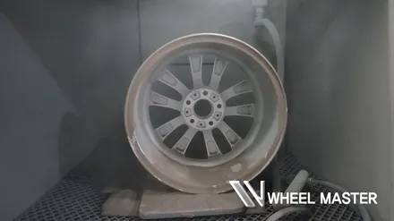 자동차 휠 기스 흠집 완벽 수리 bmw 520d 휠 럭셔리 모델 18인치 휠복원 휠마스터 / 파주,일산