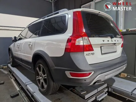 볼보 xc70 포트홀 사고로 인한 심각한 굴절 열변형없는 굴절수리 / 파주,일산