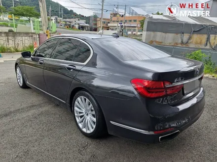 BMW 730D 19\