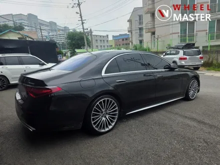 벤츠 W223 S500 21\