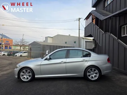 BMW E90 320I STYLE 164M 17\